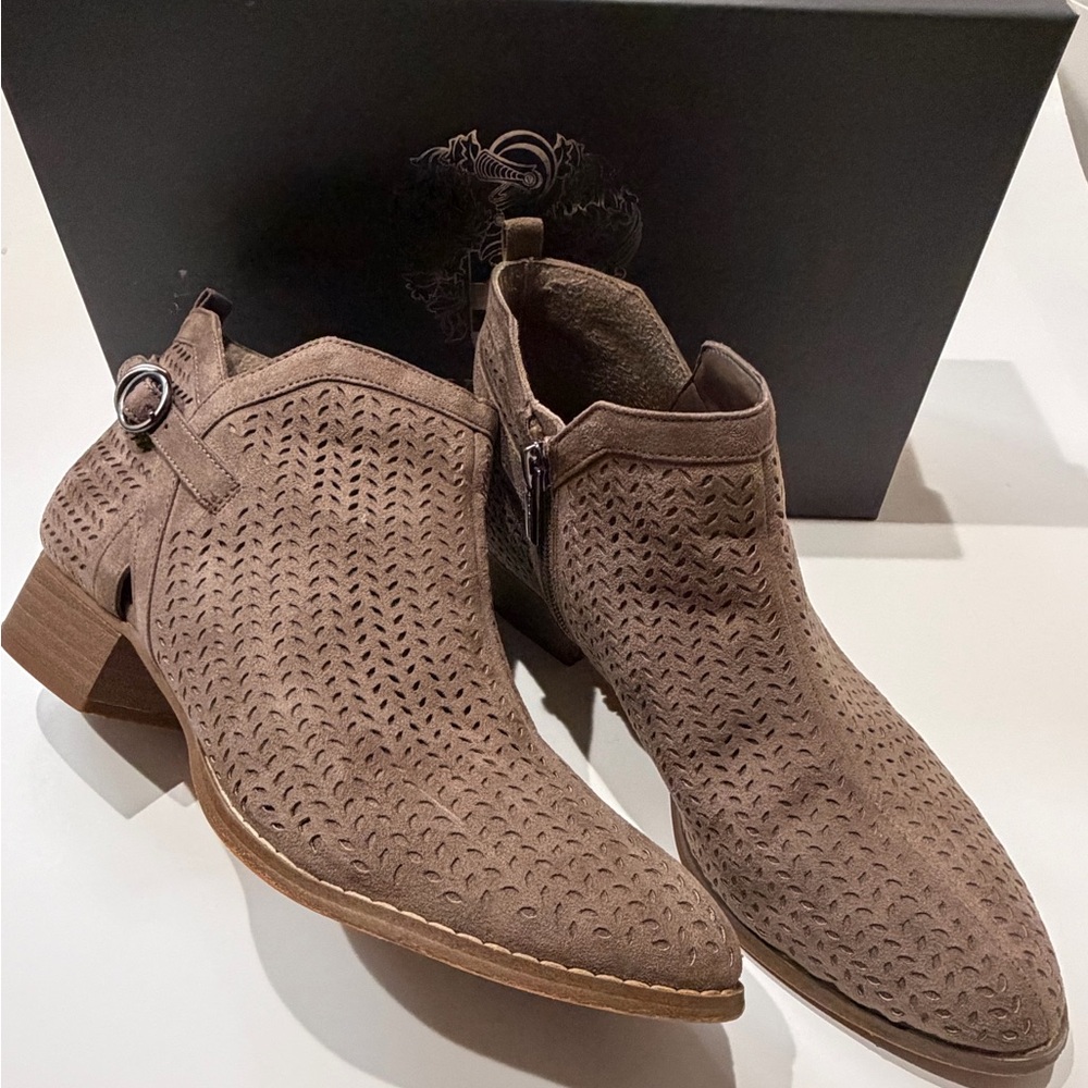 Vince Camuto Campina Light Brown Suede Ankle Booties